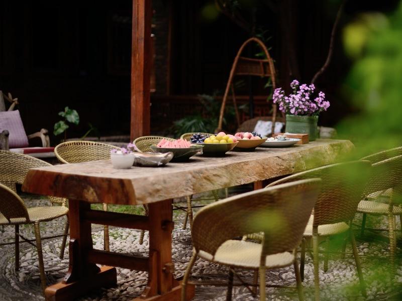 Blossom Hill Inn - Neverland ลี่เจียง ภายนอก รูปภาพ
