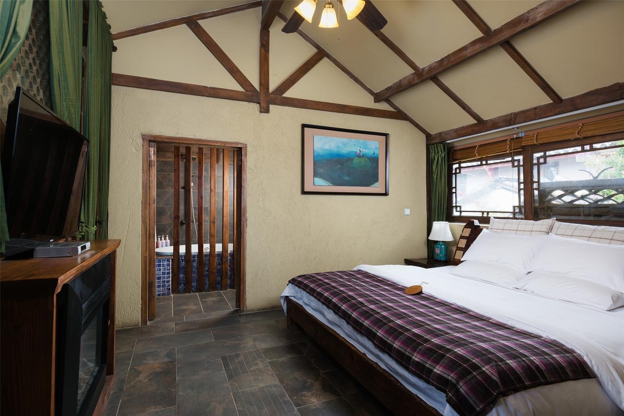 Blossom Hill Inn - Neverland ลี่เจียง ภายนอก รูปภาพ